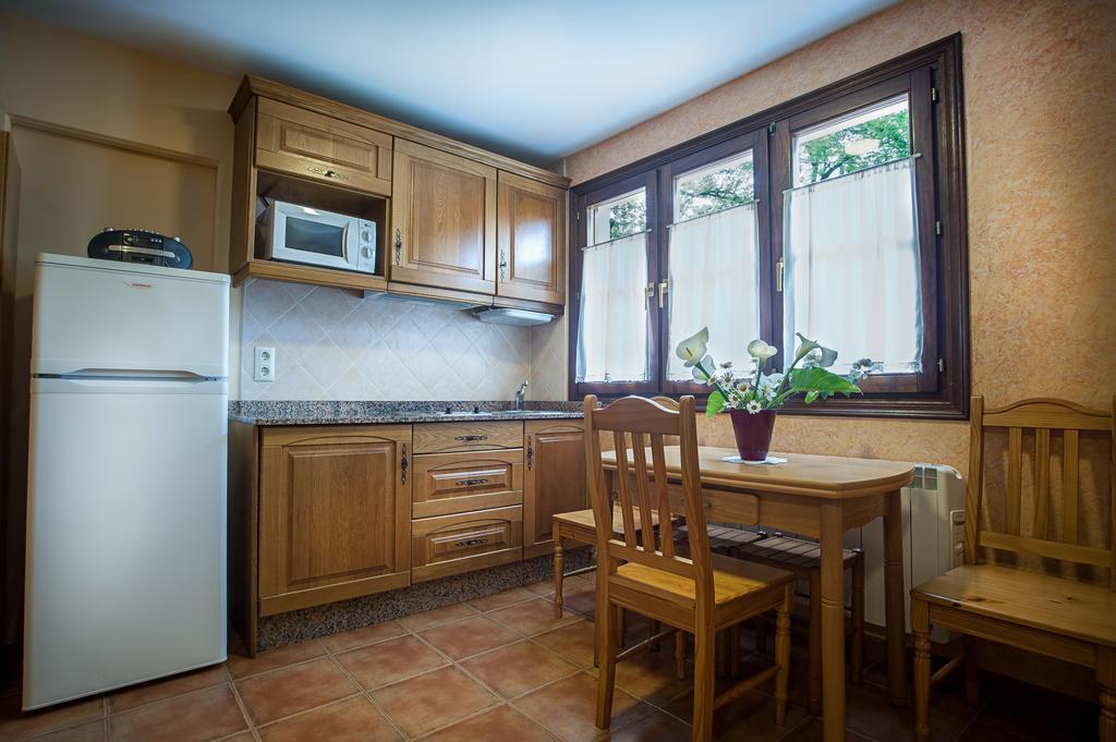 Apartamentos El Pradon De Santa Marina Parres de Llanes Pokój zdjęcie